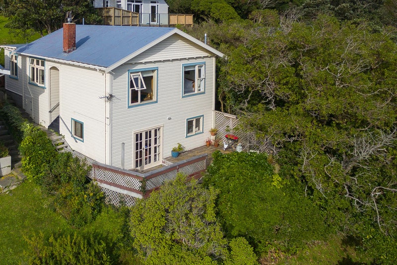 74 Mornington Road, Brooklyn, Wellington - Carousel 1