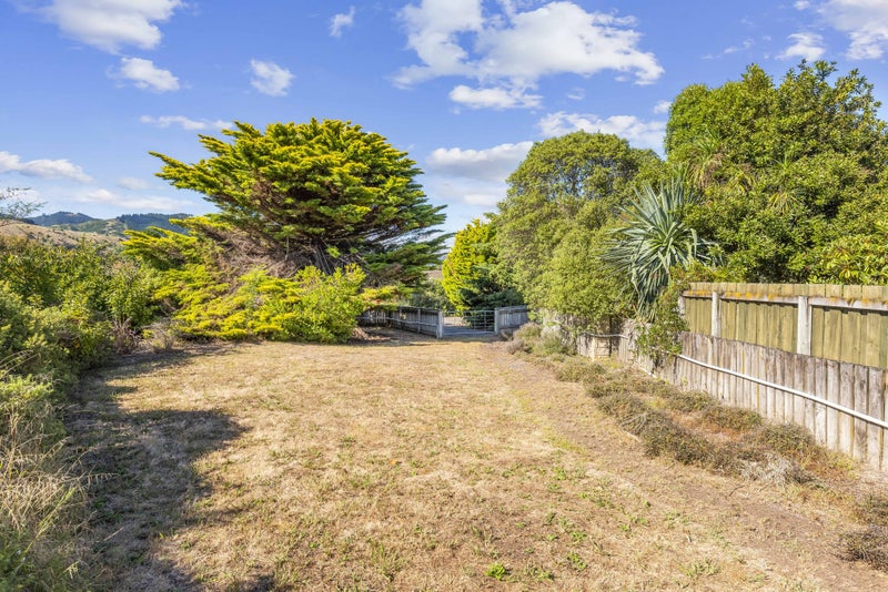 22 Chilton Drive, Paraparaumu - Carousel 2