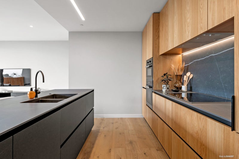 105/250 Kepa Road, Mission Bay, Auckland - Carousel 24