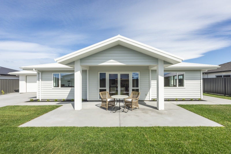 15 Wai Whatu Street, Meeanee, Napier - Carousel 1