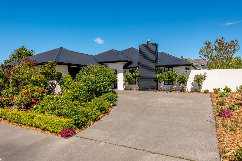63 Applefield Court, Northwood, Christchurch - Carousel 1