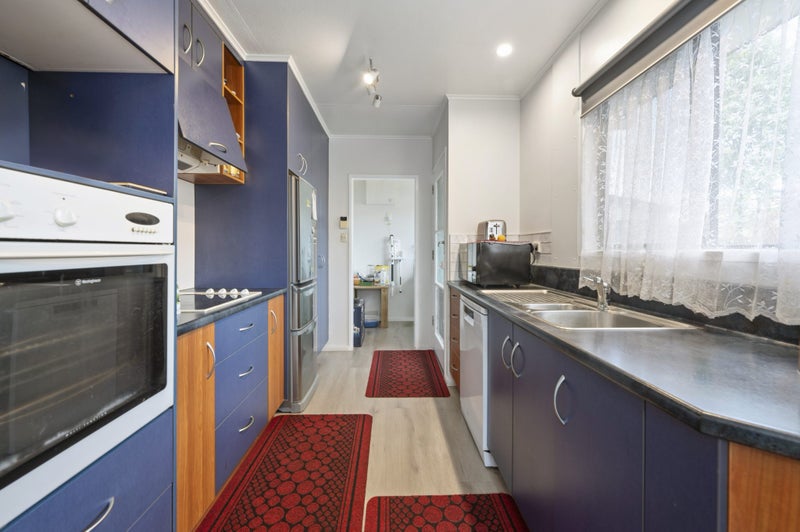 5 Perepe Street, Mangakakahi, Rotorua - Carousel 2