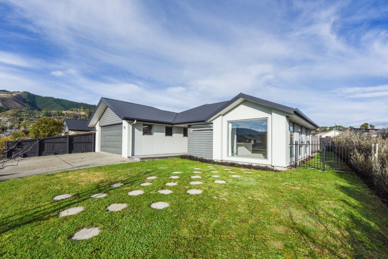 12 Hart Road, Richmond - Carousel 2