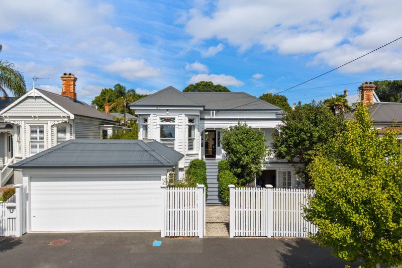 58 Albert Road, Devonport, Auckland - Carousel 2
