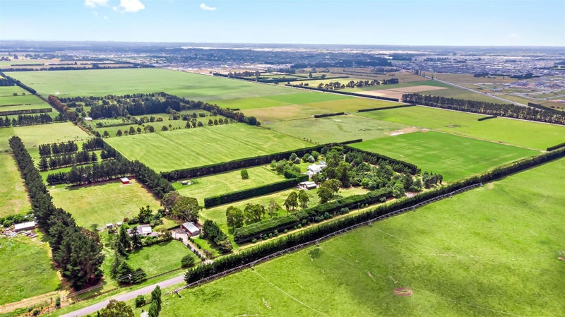 986 Selwyn Road, Christchurch - Carousel 2