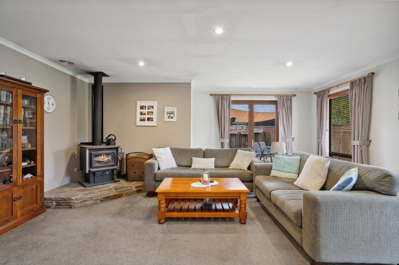 24 Hewson Crescent, Wanaka - Carousel 2