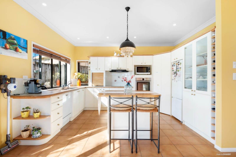 9 Oakridge Way, Northpark, Auckland - Carousel 2