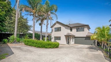 2/24 James Street, Bayview, Auckland - Carousel 1