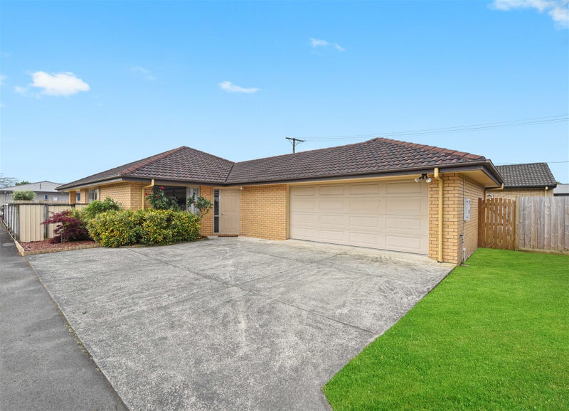 53A Vardon Road, St Andrews, Hamilton - Carousel 1