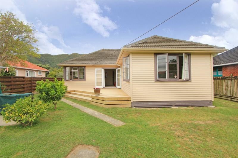 38 Godley Street, Waiwhetu, Lower Hutt - Carousel 1