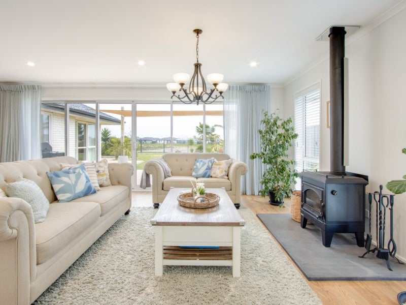 9 Aparima Place, Awatoto, Napier - Carousel 1