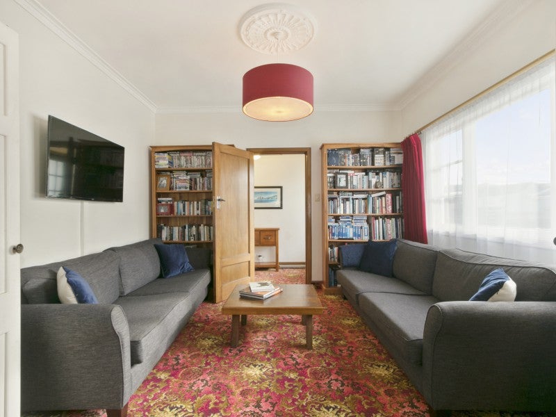 16 Tennyson Street, Petone, Lower Hutt - Carousel 2