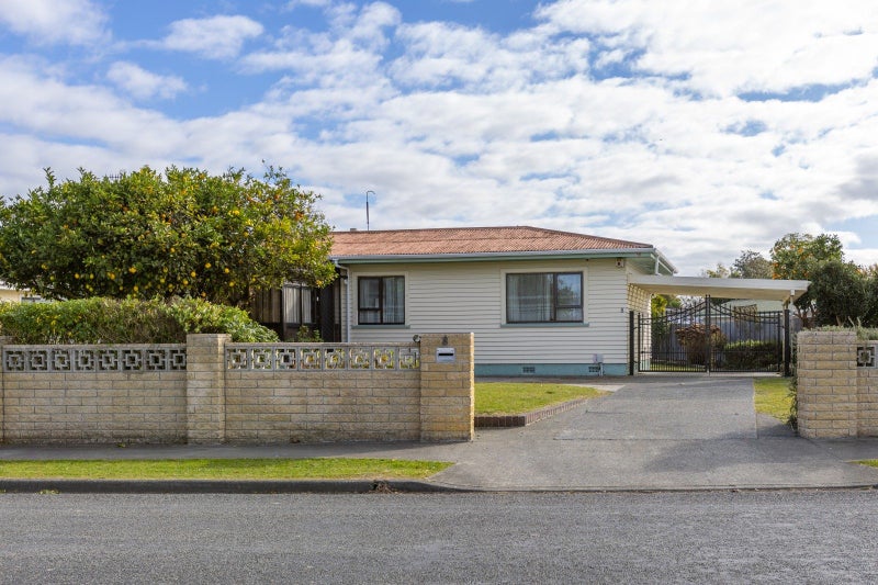 8 Richmond Street, Maraenui, Napier - Carousel 2