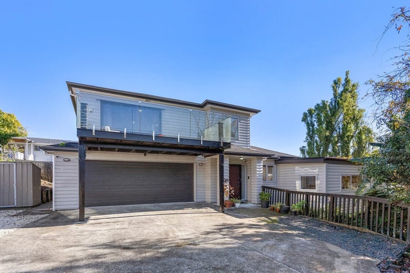 10A Beeche Place, Birkdale, Auckland - Carousel 1