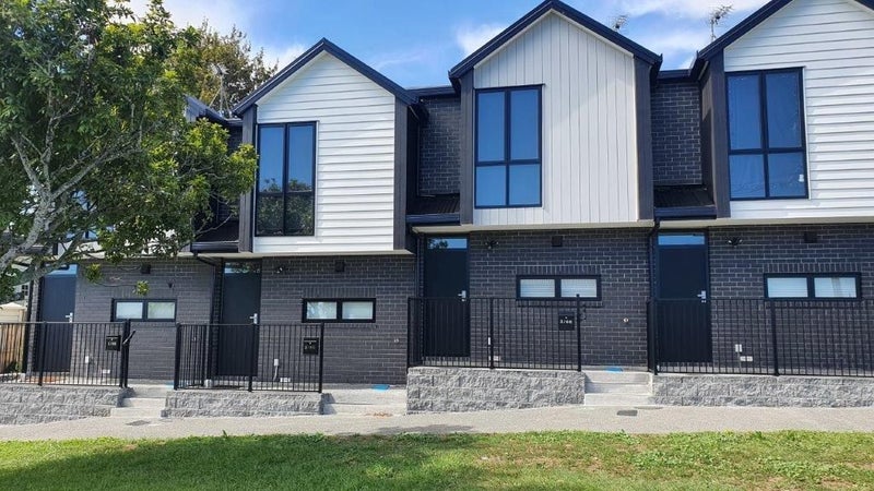 3/66 Roberton Road, Avondale, Auckland - Carousel 1