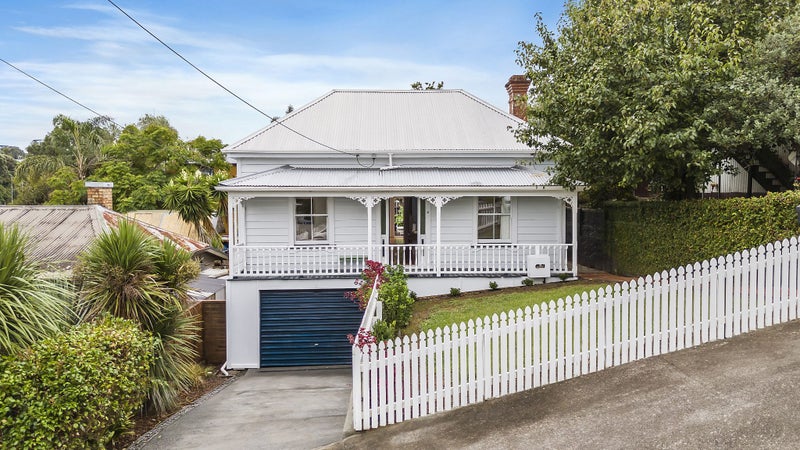 13 Richbourne Street, Kingsland, Auckland - Carousel 1