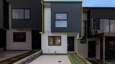 7 Kautawa Lane, Massey, Auckland - Carousel 1