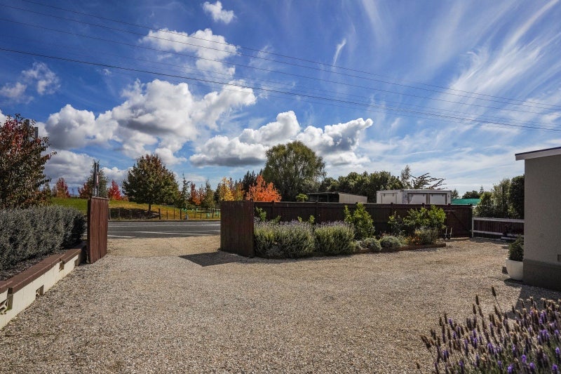 327 Main Road, Hope, Richmond - Carousel 24