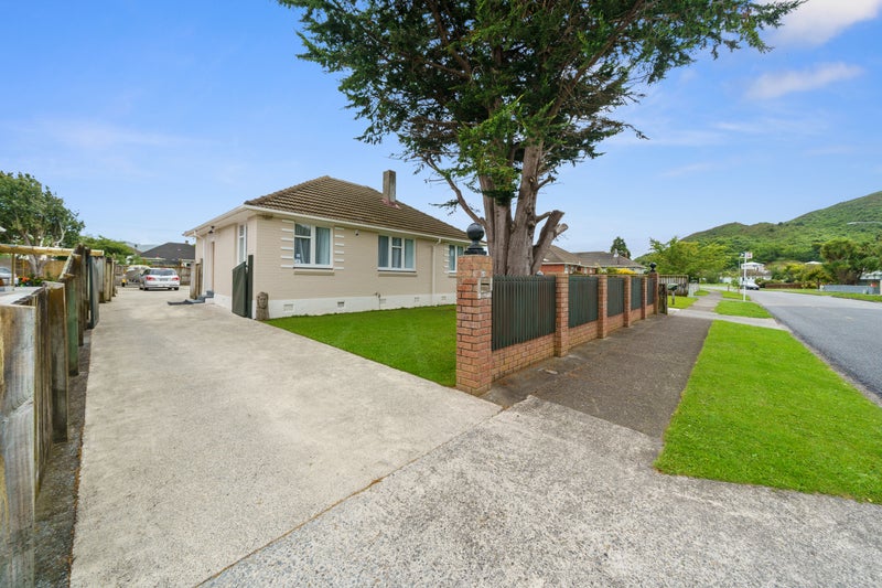 65 Hewer Crescent, Naenae, Lower Hutt - Carousel 17