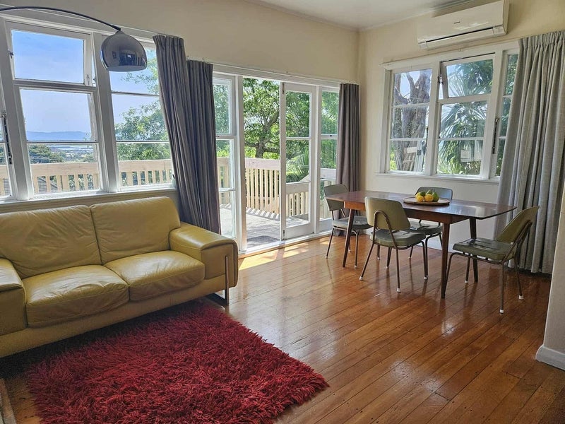 6 Simmonds Avenue, Mount Roskill, Auckland - Carousel 1