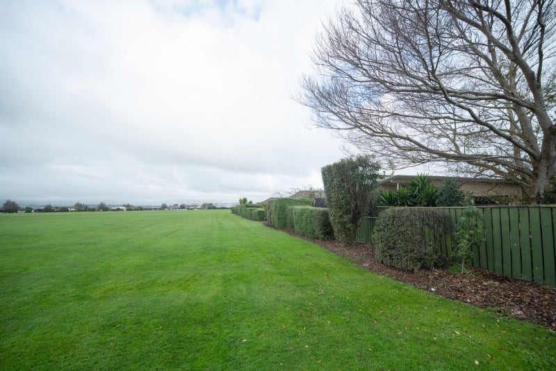 39 Tennyson Avenue, Kelvin Grove, Palmerston North - Carousel 23