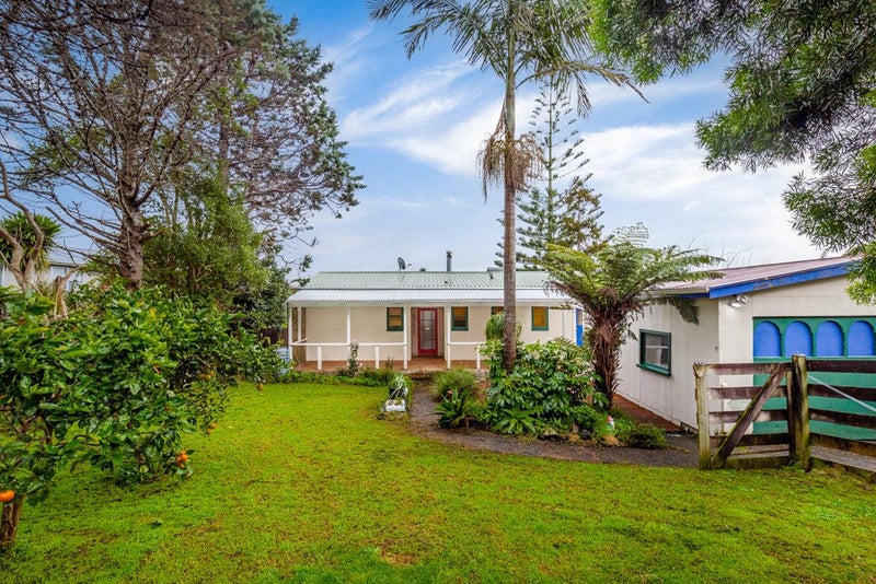 16 Puketaha Road, Swanson, Auckland - Carousel 1