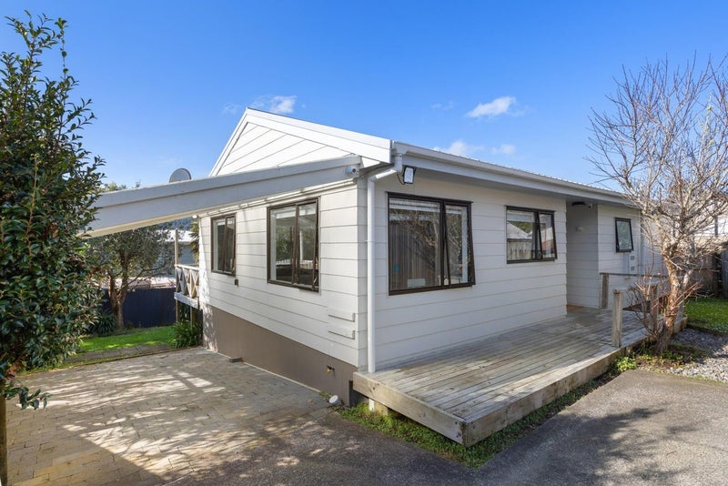 38A Hammond Avenue, Hatfields Beach, Orewa - Carousel 1