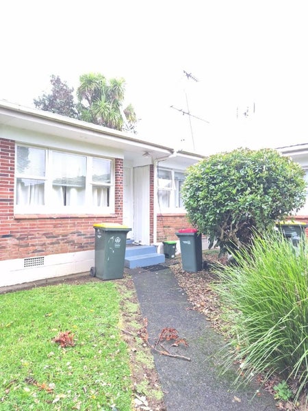 6/11 Oakland Avenue, Papatoetoe, Auckland - Carousel 13