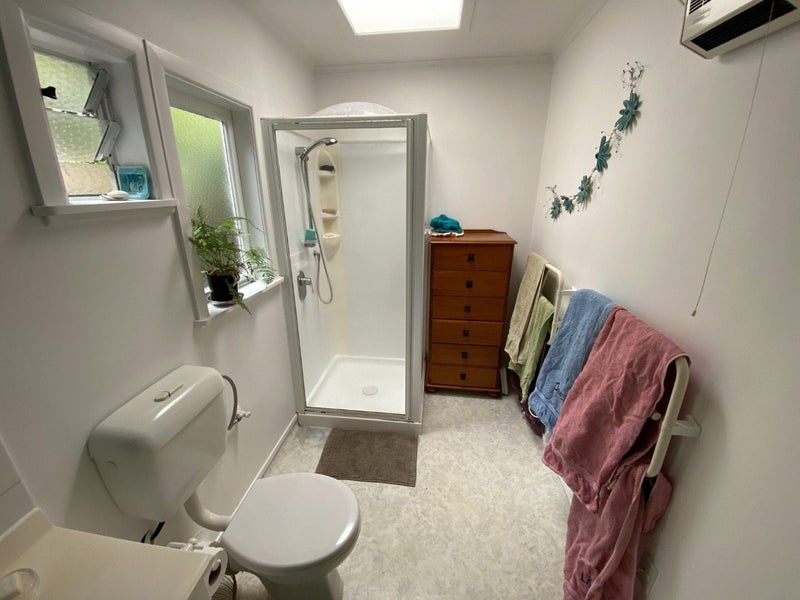 266 Beach Road, Campbells Bay, Auckland - Carousel 13