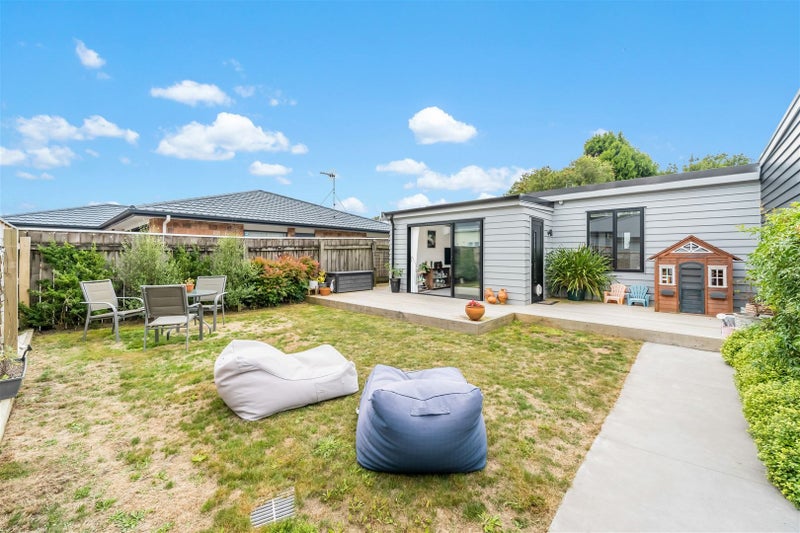 75B Ward Street, Wallaceville, Upper Hutt - Carousel 1