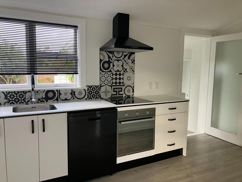 119 Pine Avenue, South New Brighton, Christchurch - Carousel 2