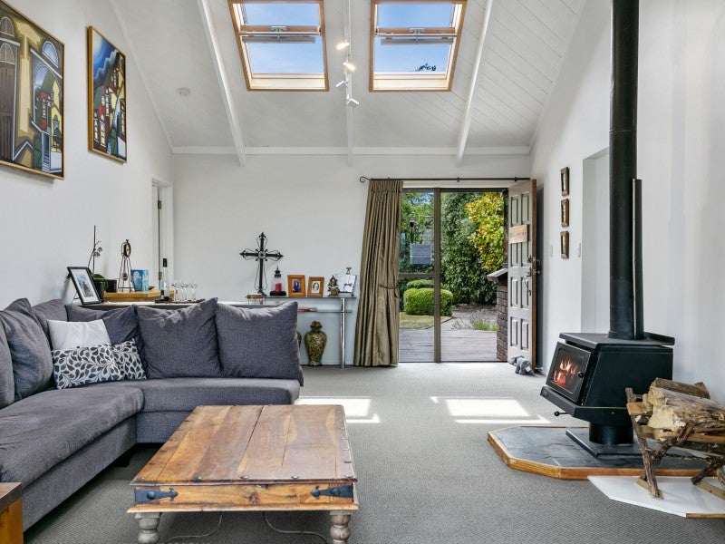 28 Kahurangi Drive, Rangatira Park, Taupo - Carousel 1