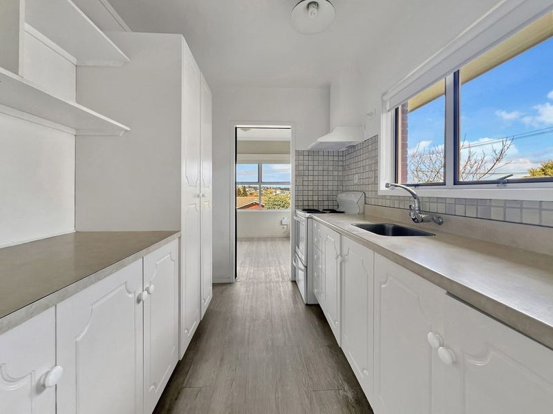 1/11 Manuka road, Bayview, Auckland - Carousel 16