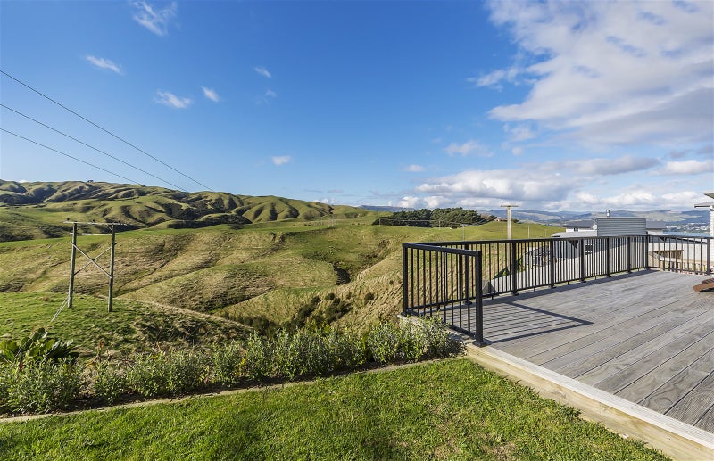 54 Mo Street, Camborne, Porirua - Carousel 27