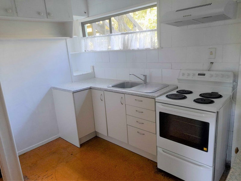 35 Tauhinu Road, Greenhithe, Auckland - Carousel 2