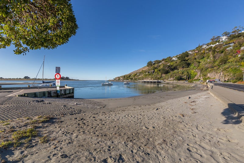 15 Bay View Road, Moncks Bay, Christchurch - Carousel 20