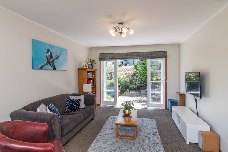 6 Orleans Street, Ngaio, Wellington - Carousel 2