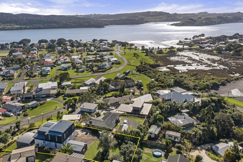 35 Long Street, Raglan, Raglan - Carousel 50