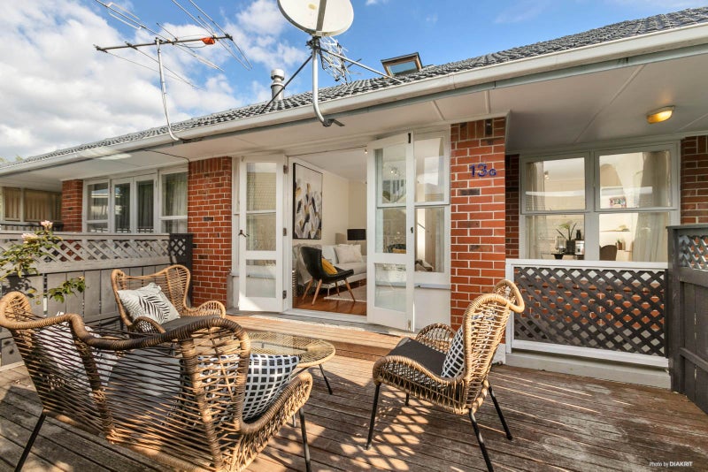 13G Watson Avenue, Sandringham, Auckland - Carousel 1