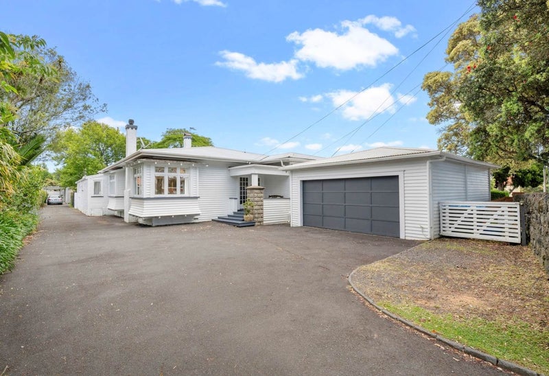 100 Wheturangi Road, Greenlane, Auckland - Carousel 1
