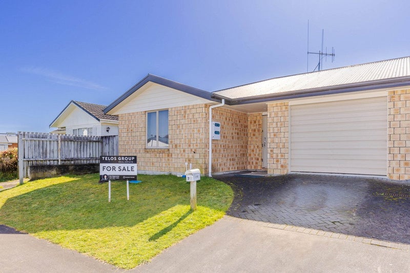 2D Burrows Place, Frankton, Hamilton - Carousel 1