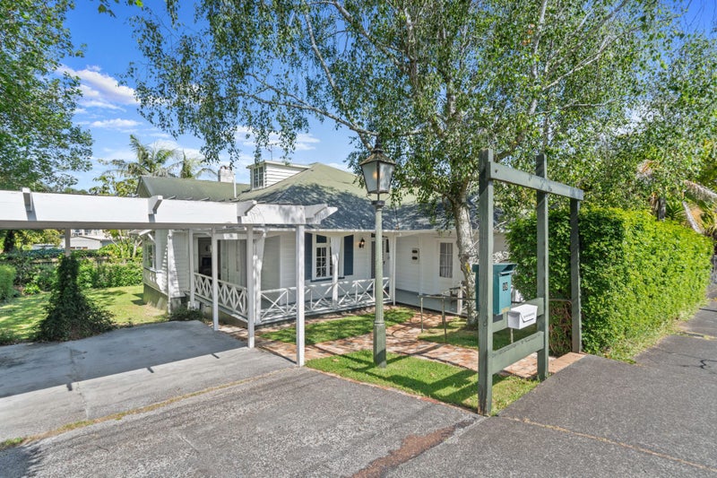 18 Wairua Road, Remuera, Auckland - Carousel 1