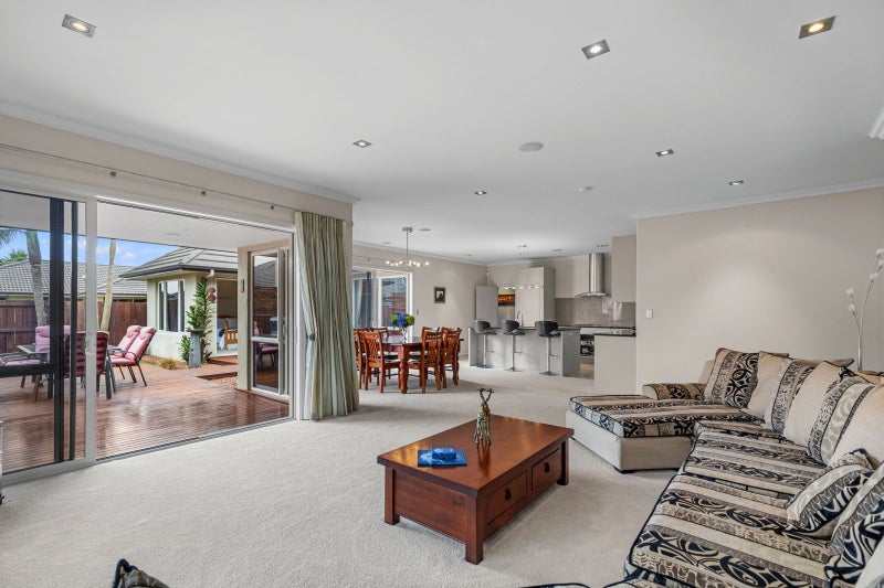 10 Serena Key, Papamoa Beach, Papamoa - Carousel 2