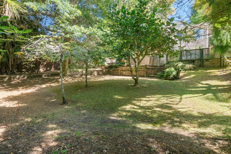 186 Onewa Road, Birkenhead, Auckland - Carousel 1