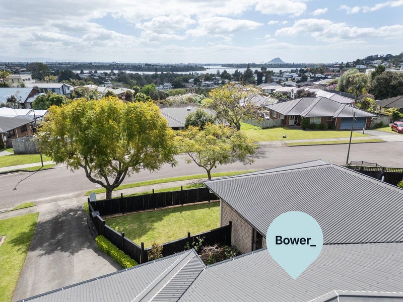18 Discovery Avenue, Welcome Bay, Tauranga - Carousel 1