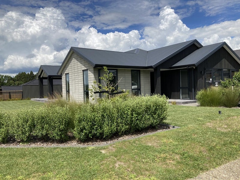 1 Flack Street, Pyes Pa, Tauranga - Carousel 1