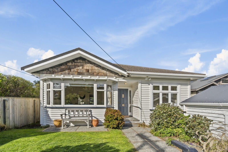 53 Hector Street, Seatoun, Wellington - Carousel 1