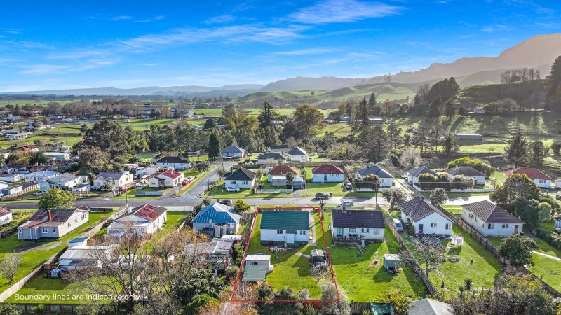 13 Porritt Street, Paeroa, Paeroa - Carousel 1