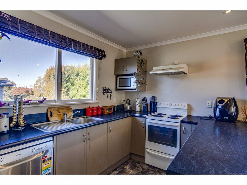 31 Lindsay Street, Marchwiel, Timaru - Carousel 2