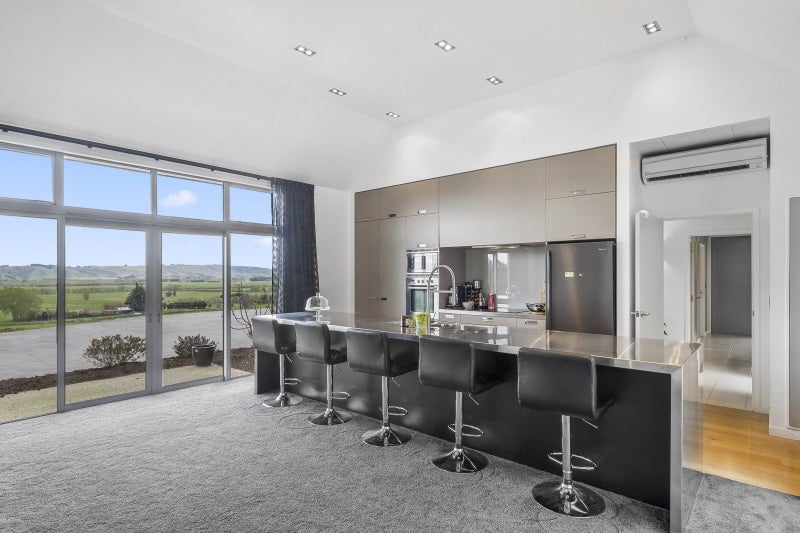 412 Outram-Mosgiel Road, North Taieri, Outram - Carousel 2
